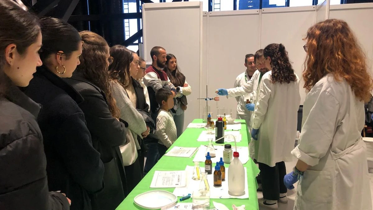 Cientos de leoneses visitan Expociencia 2025 en su primera jornada 1