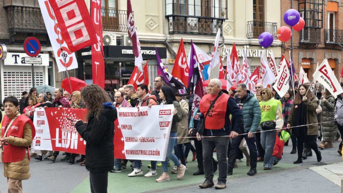 La gran marea humana que grita por León 6