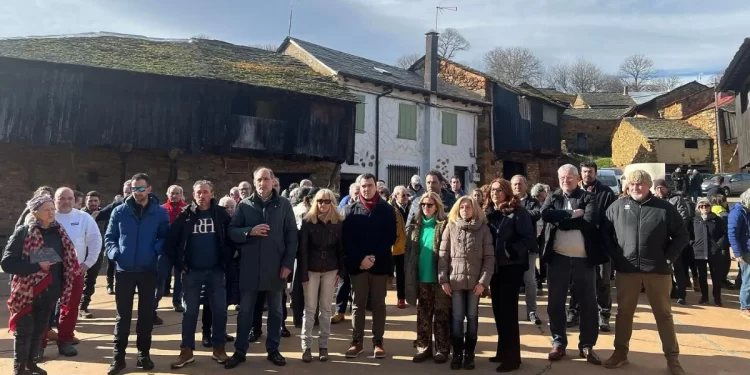 Manifestación en Villar del Monte