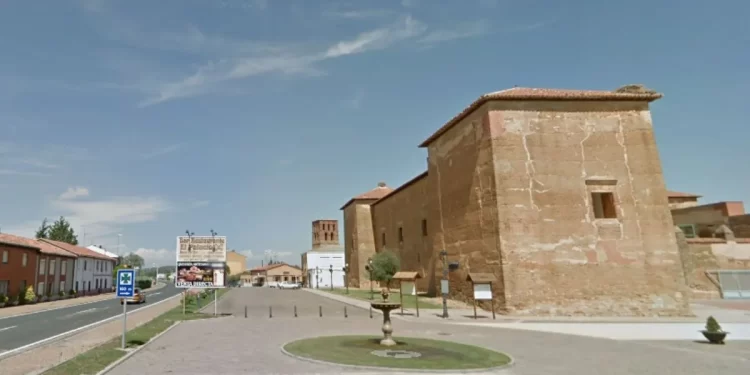 Castillo - palacio de Toral de Los Guzmanes