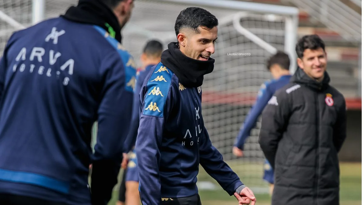 Imágenes del entrenamiento de la Cultural previo al partido en Zubieta 5