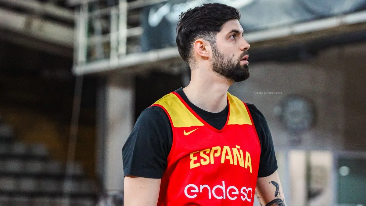 Imágenes del primer entrenamiento de la Selección Española en León 8