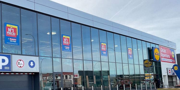 El nuevo Lidl en un pueblo