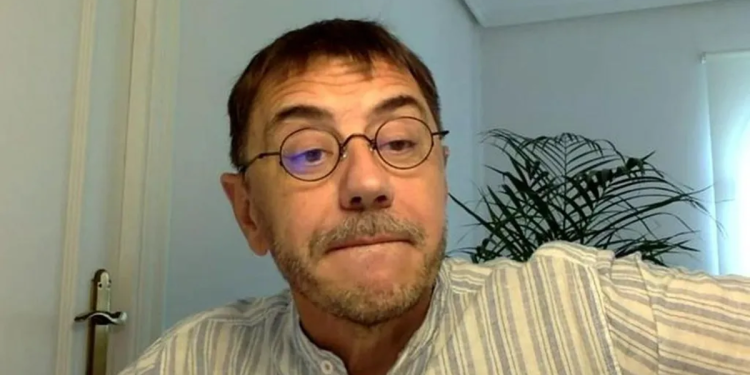 Juan Carlos Monedero acusado de agresión