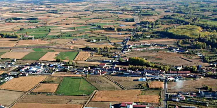 Pueblo a 10 kilómetros de León