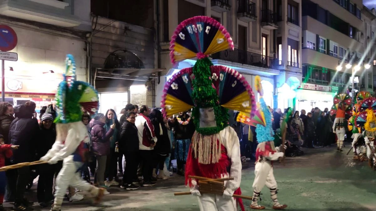 Las mejores imágenes de los Antruejos 2025, el desfile más gamberro en León 12