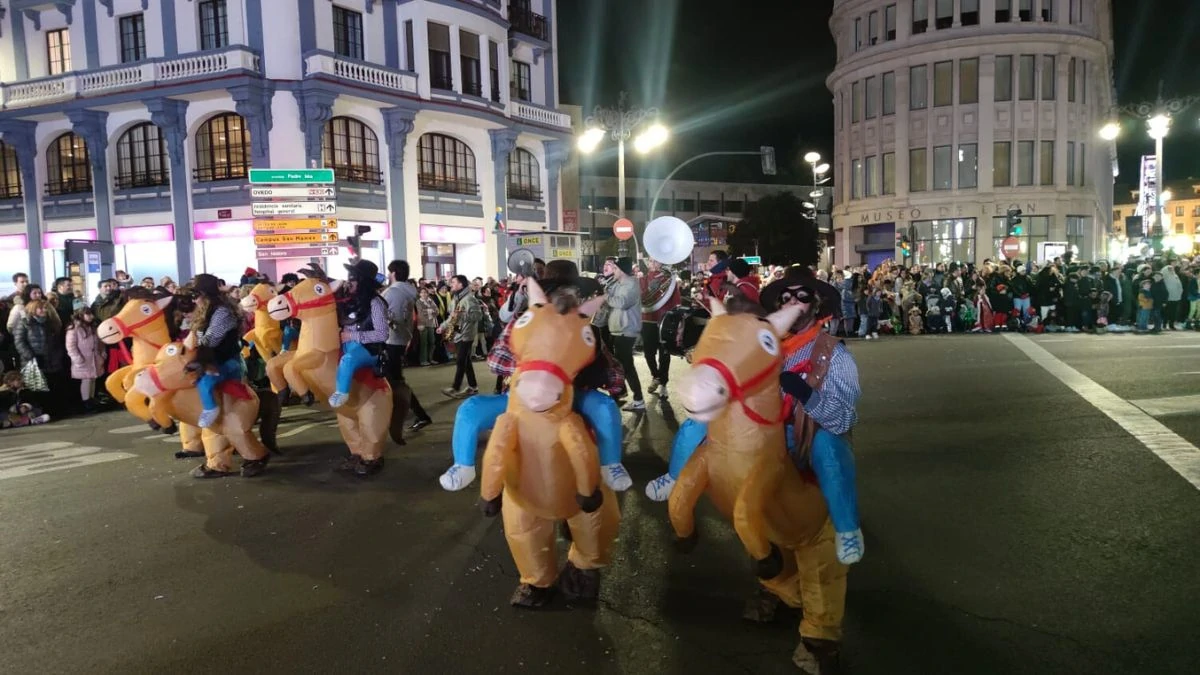 Las mejores imágenes del desfile de Carnaval en León 2025 14