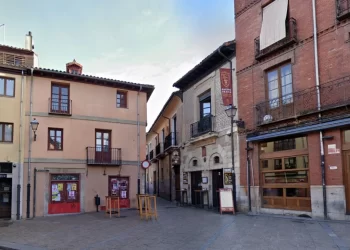 El increíble palacio del Barrio Húmedo que se vende 1