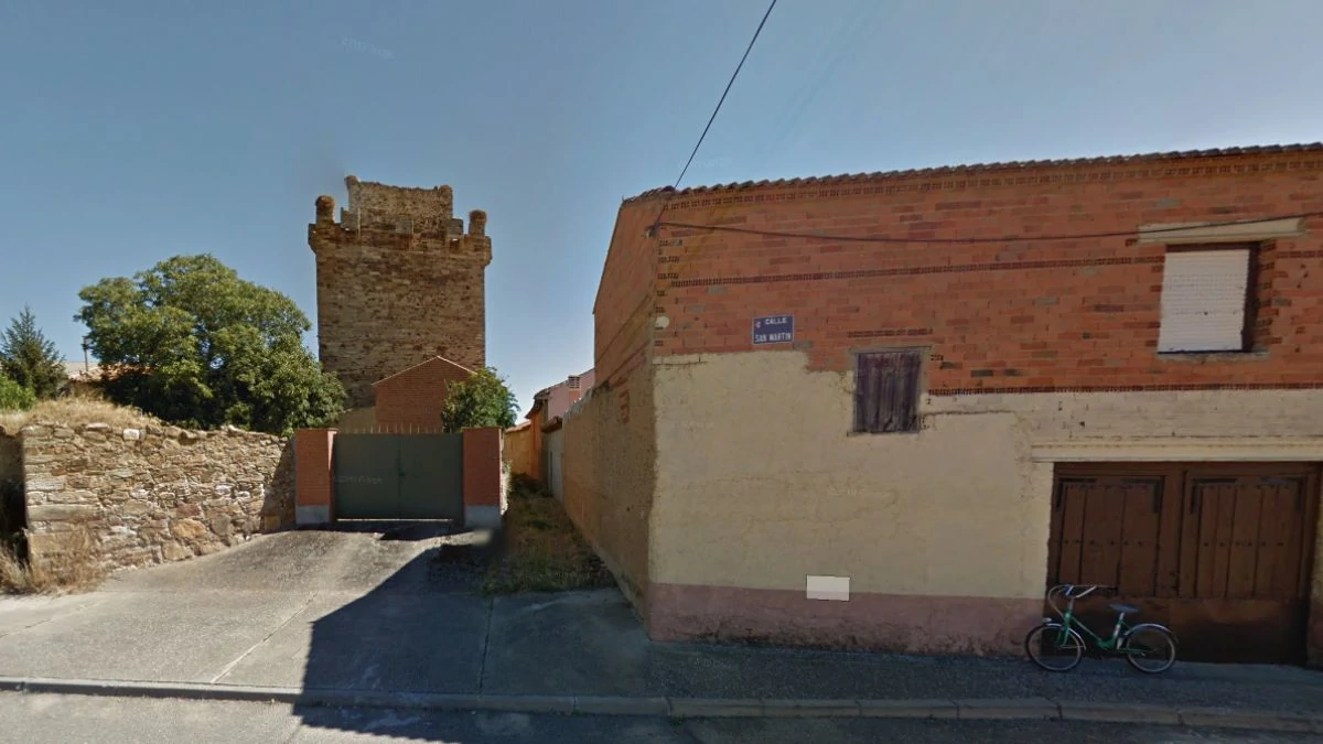 Se vende un castillo en León declarado Bien de Interés Cultural 1