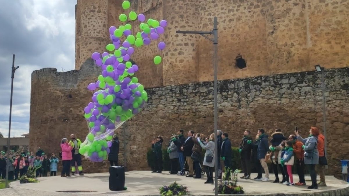 El gran abrazo de un pueblo de León por una buena causa 1